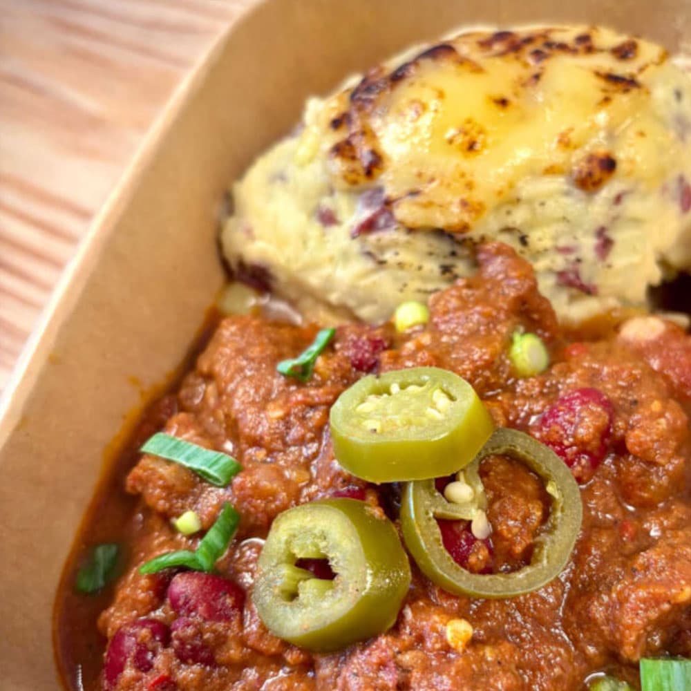 Beef Steak Chilli & Mash Box